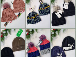 080057 Mix of winter hats