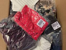 338 € für 129 Stück: Sommer-Mix Markenbekleidung Damen Herren A/B/C-Ware Rückläufer