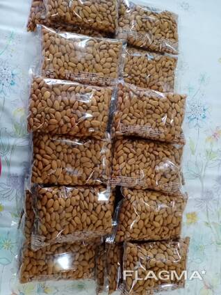 Almond nuts