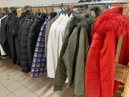 Брендовые Зимние Куртки Микс