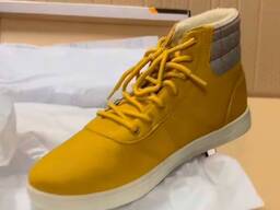DOCKERS Damenstiefel Kategorie A, Neuware in Originalkartons, Größen komplett, ab 20 Paar