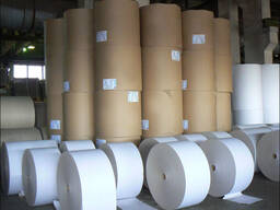 Karton für die Herstellung von Pappbechern.
