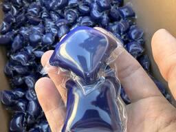 Laundry detergent mono pods