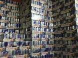 Red Bull Energy Drink -Pack of 24cans available on floor. - фото 1