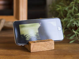 Smartphone wood stand made of oak or alder