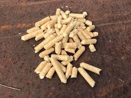 Weiße Holzpellets A1 und A2 6 mm, 8 mm